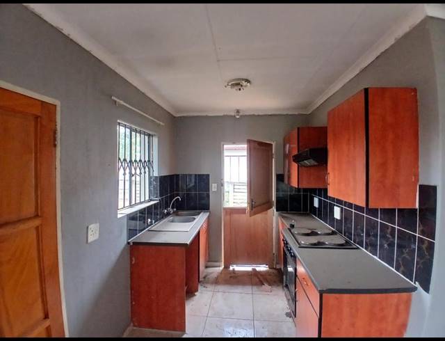 3 BEDROOM PROPERTY TO RENT IN THE ORCHARDS